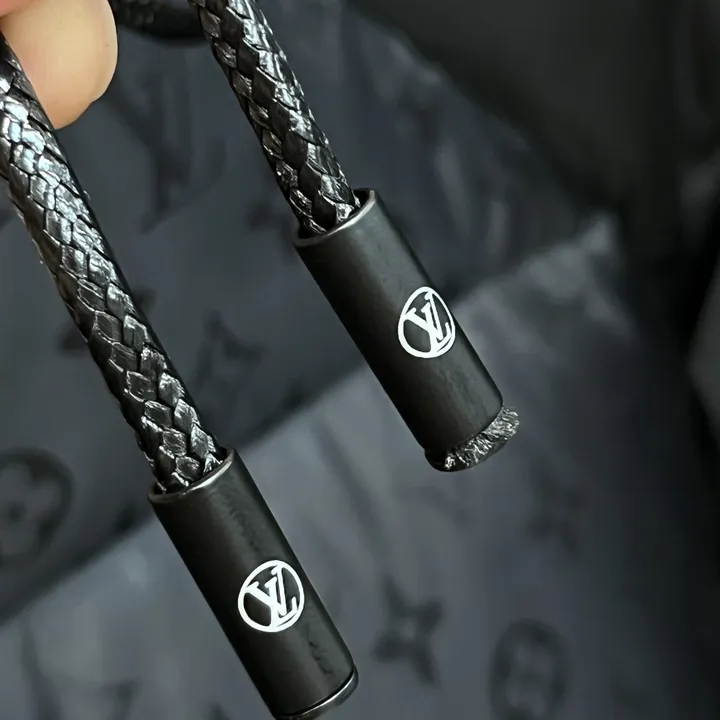 ルイヴィトン ダウン フード付き 暖かい