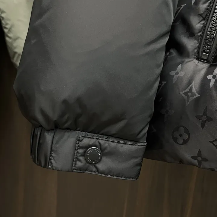 ルイヴィトン ダウンジャケット 防風 防寒