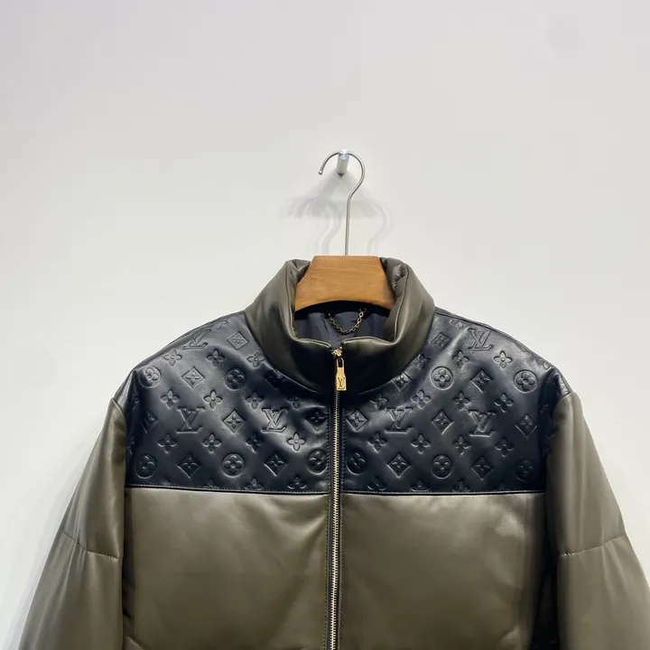 ルイヴィトン 1AJBRP