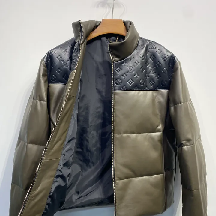 ルイヴィトン 1AJBRP