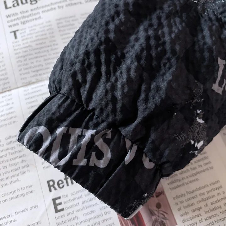 LOUIS VUITTON ダウン デニム