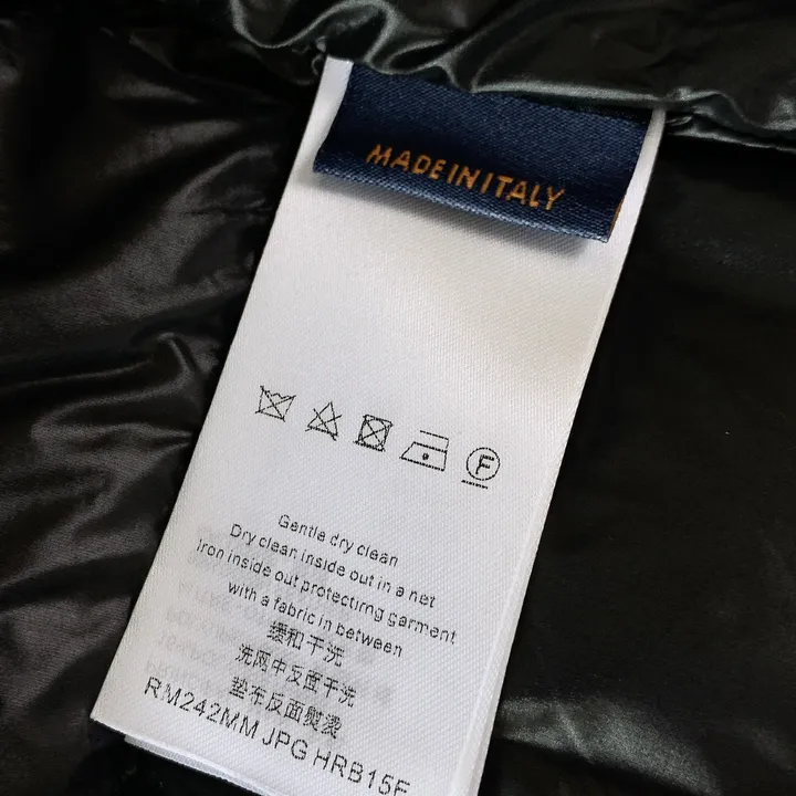 LOUIS VUITTON ダウン デニム