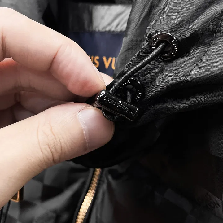 ルイヴィトン ダウン ベスト メンズ