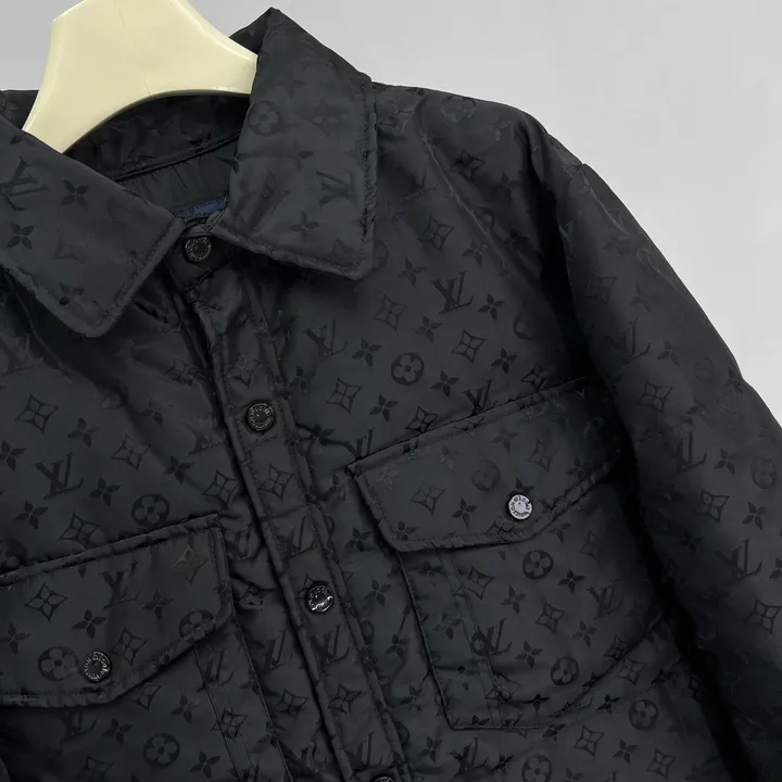 ルイヴィトン ダウンジャケット 男性