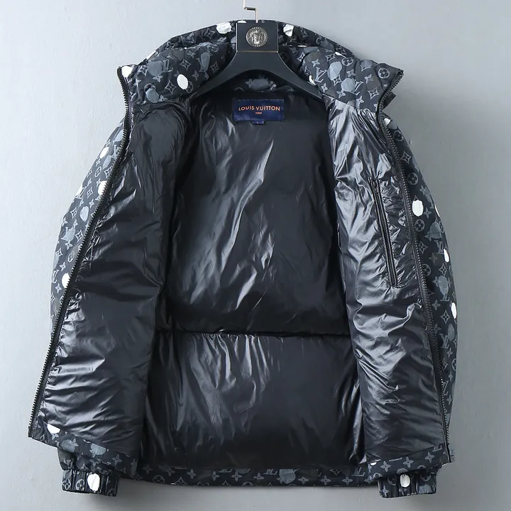 ルイヴィトン ペインテッドドットダウンジャケット