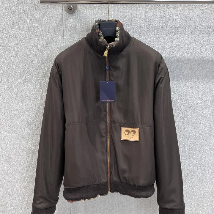Louis Vuitton リバーシブル ブルゾン
