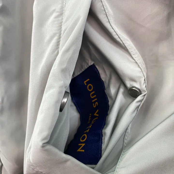 ヴィトン ジップ ジャケットフード付き