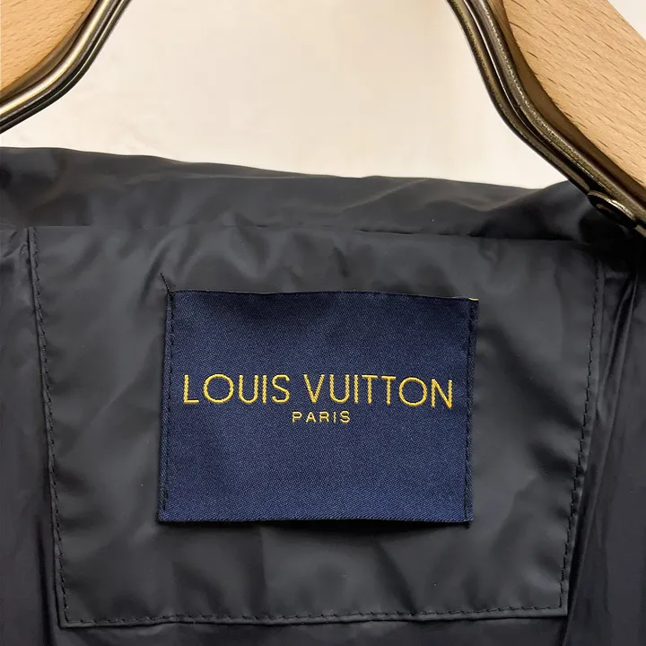 ヴィトン高级 ダウン