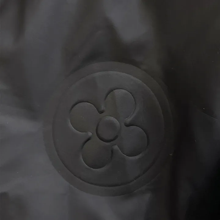 ルイヴィトン アウター 防寒服