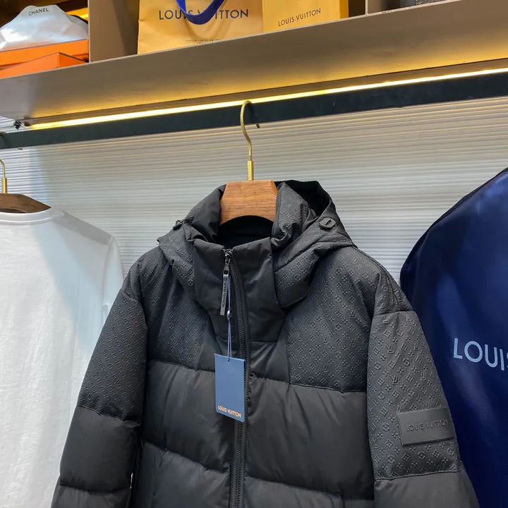 ルイヴィトン ダウンジャケット ブラックエレガンス