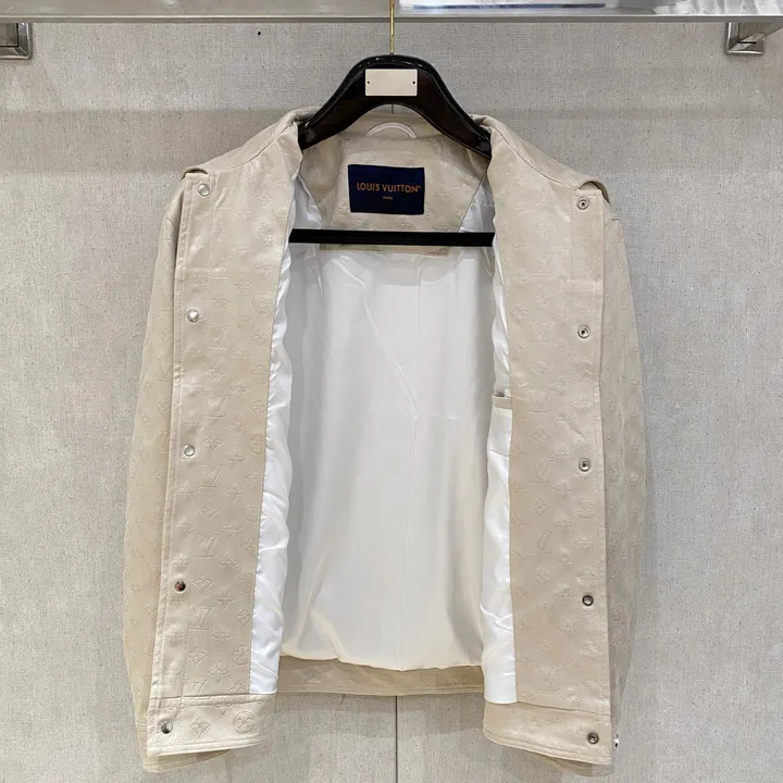 ヴィトン 折り襟 メンズ アウター