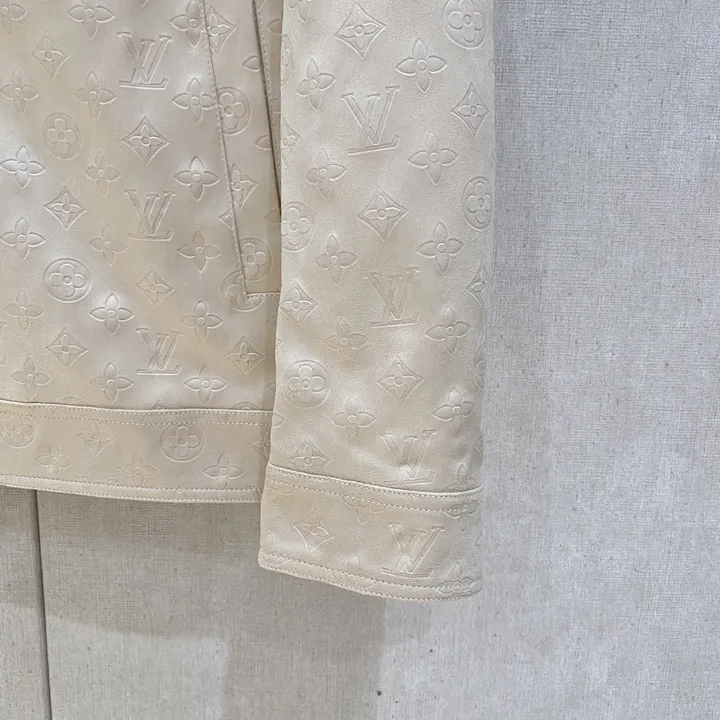 ルイヴィトン ダウン 折り襟