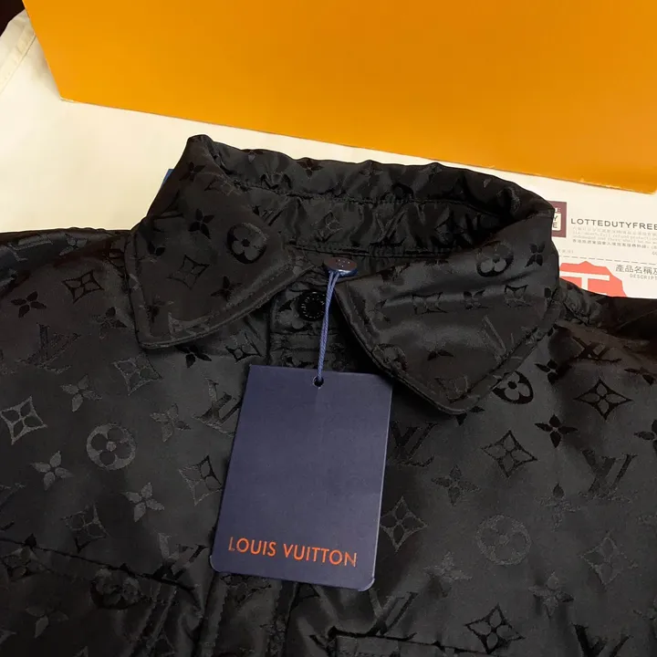 ルイヴィトン ジャカード ダウンジャケット