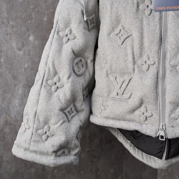 ルイヴィトン ボーイフッド グレー