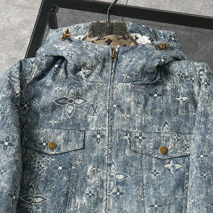 ヴィトン デニム ダウンジャケット