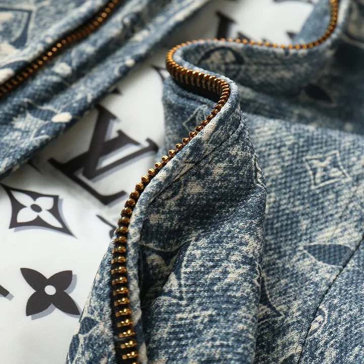 ルイヴィトン フルジップ ダウンコート