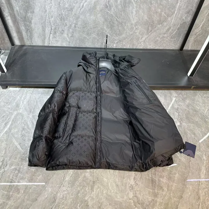 ルイヴィトン アヒルの綿毛 ダウン