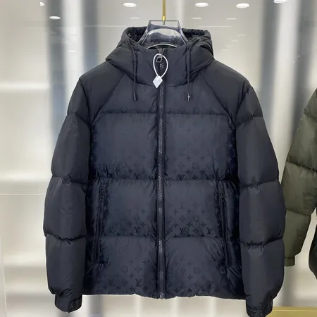 LOUIS VUITTON ダウンジャケット おしゃれ