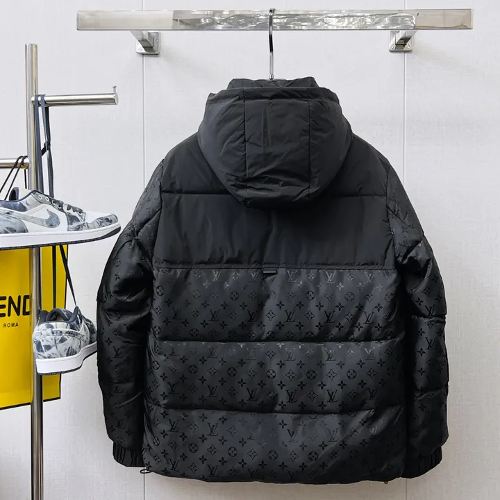 ルイ ヴィトン ダウン ショート丈