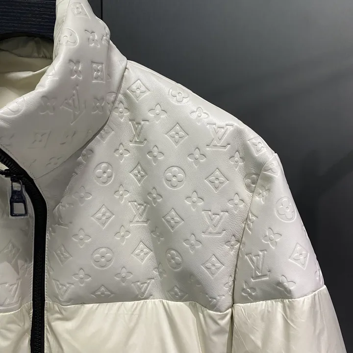 ルイヴィトン パファーダウンジャケット