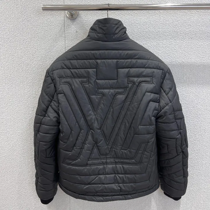 ヴィトン ウンジャケットメンズ