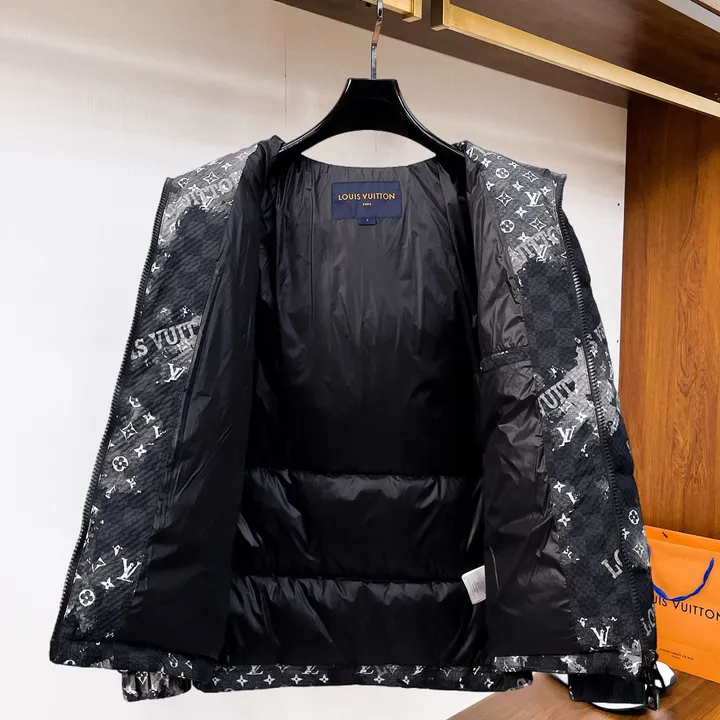ルイヴィトン ダウン 厚手