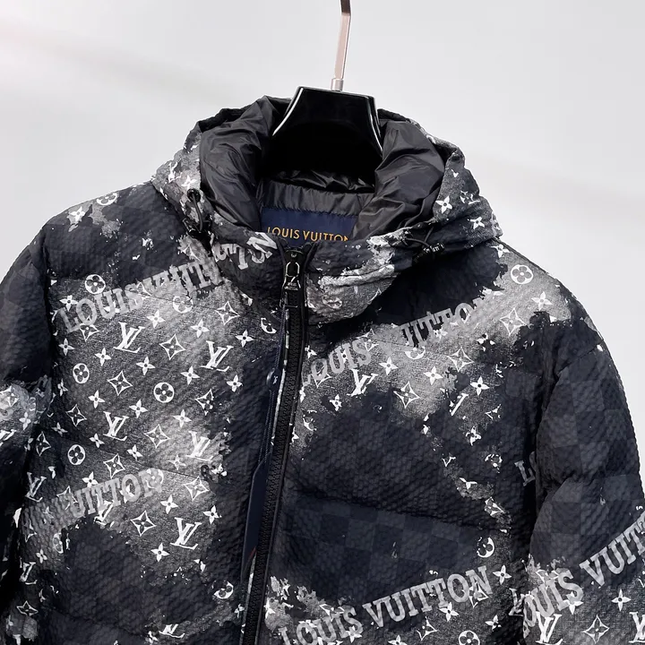 ルイヴィトン 大きいサイズ ダウンジャケット