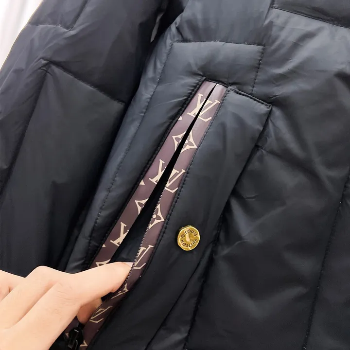 スーパーコピー ダウンジャケット専門店