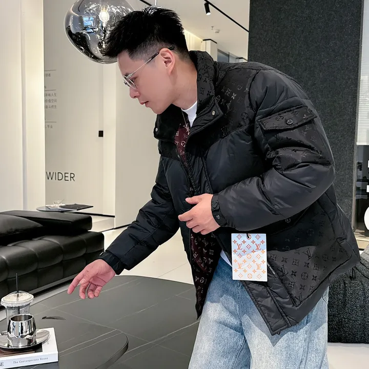ルイヴィトン 冬服 フード付き
