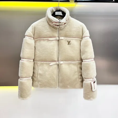 ルイヴィトン シアリングダウンブルゾン