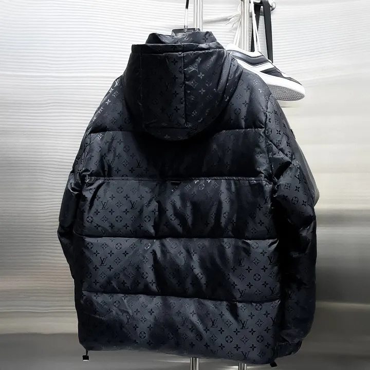 ルイヴィトン モノグラム ダウン