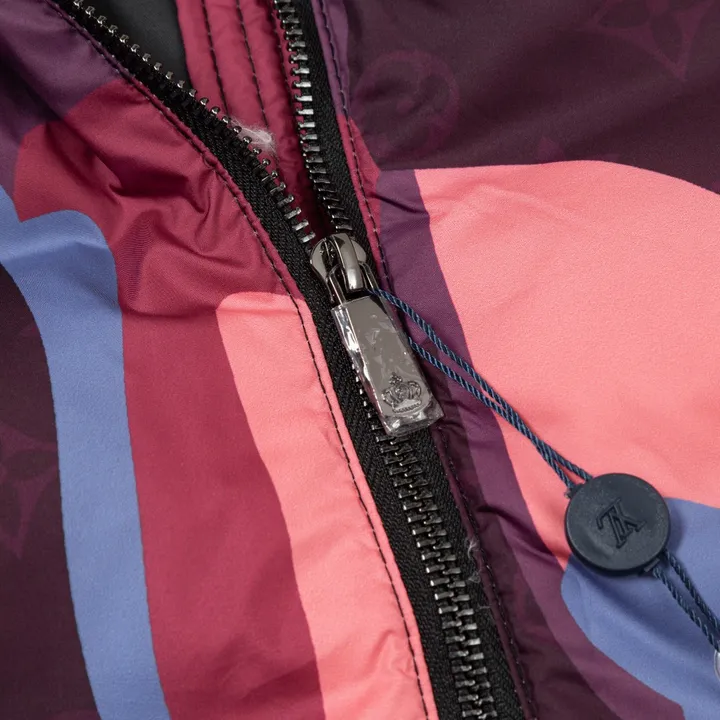 ルイヴィトン ダウンファッション