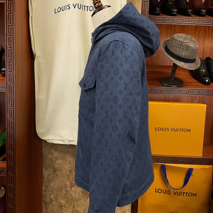 ルイヴィトン ダウンジャケット モノグラム デニム