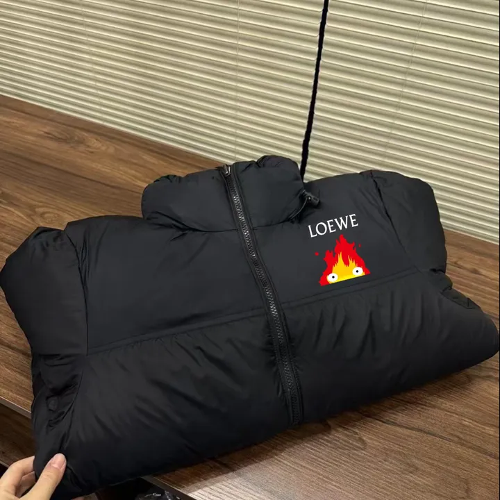 LOEWE ダウンジャケット ゆったり