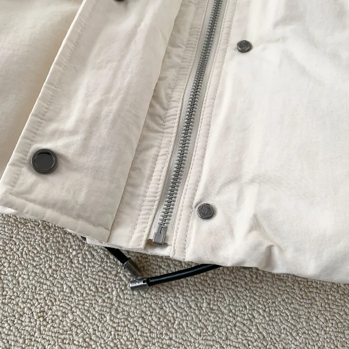 ロエベ 秋冬 レディース