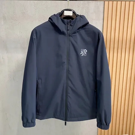 LOEWE x On コラボ パファージャケット