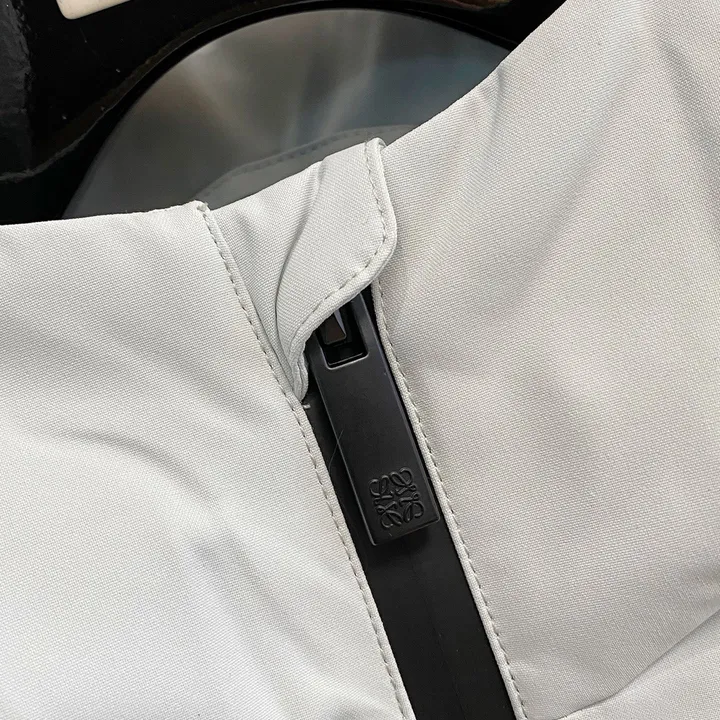 ロエベ オン パファージャケットホワイト