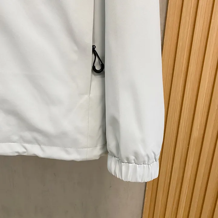 ロエベ オン ユニセックス ダウンジャケット