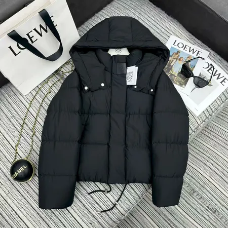 LOEWE フード付き ダウンジャケット