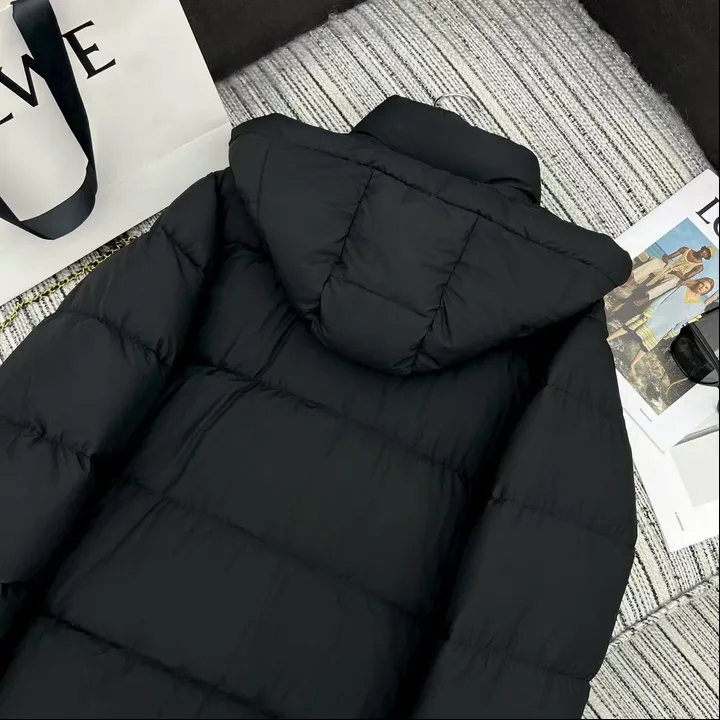 ロエベ ミドル丈 ダウンコート