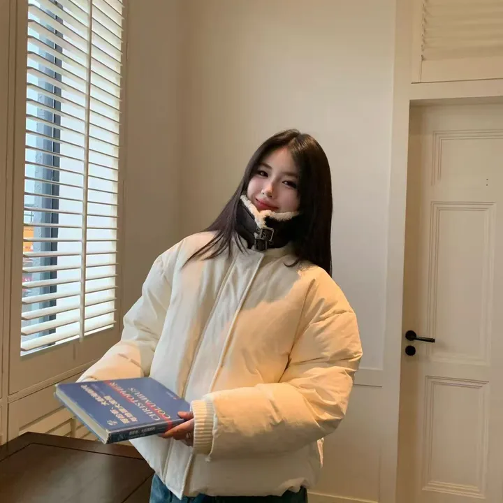 Loeweボア襟 ダウン