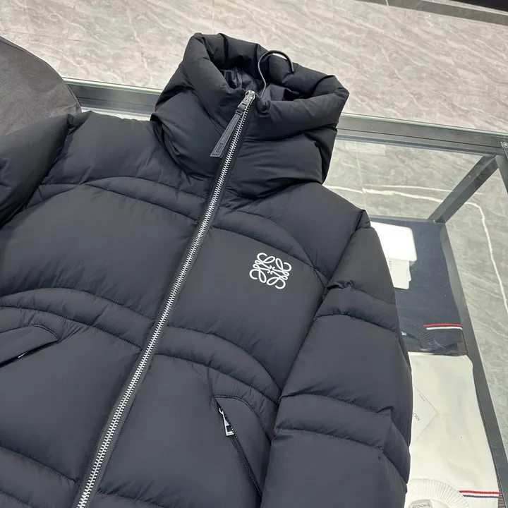 ロエベ ショート丈 ダウン