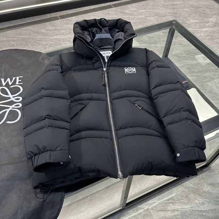 LOEWE ダウン ジャケット ブラック