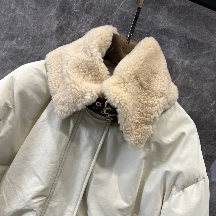 ロエベ パファージャケット 秋冬 おしゃれ