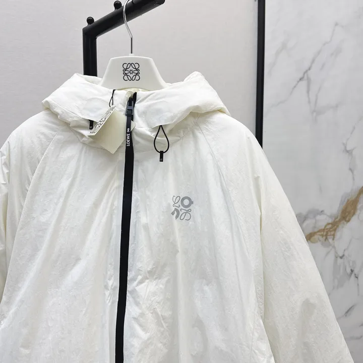 LOEWE 秋 冬 服 2025