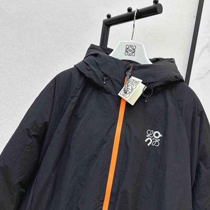 Loewe パファージャケット フード付き