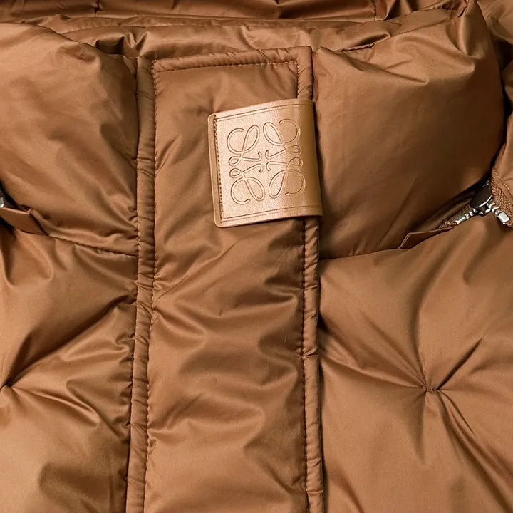 Loewe ダウンコート レディース