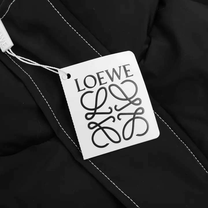 LOEWE 防寒着 メンズ レディース 人気