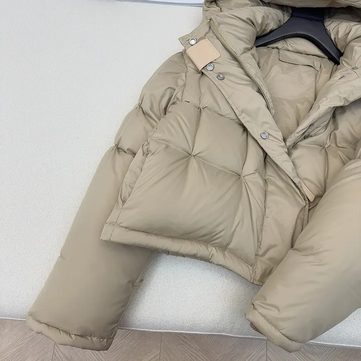 LOEWE ショート丈 ダウンジャケット