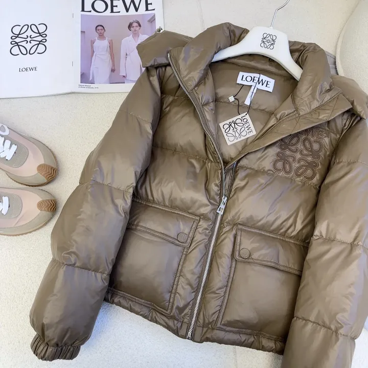 ロエベ フード付き ダウンジャケット